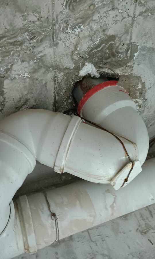 Banyo pimaş gideri açma
